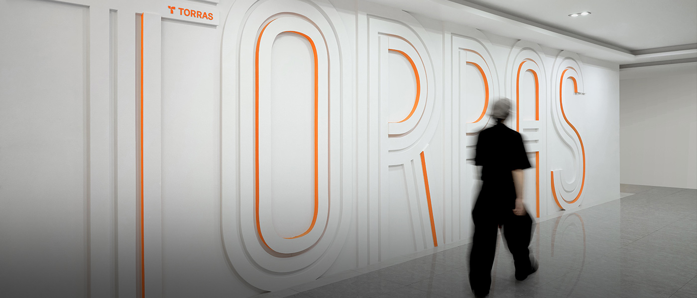 图拉斯的合作伙伴